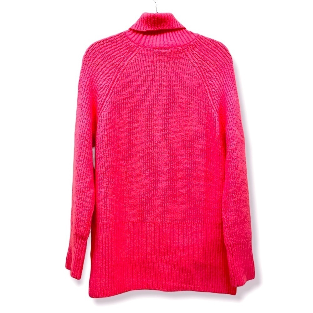 SOLD - 𝅺VICI collection pink turtleneck sweater size small - Picture 6 of 9